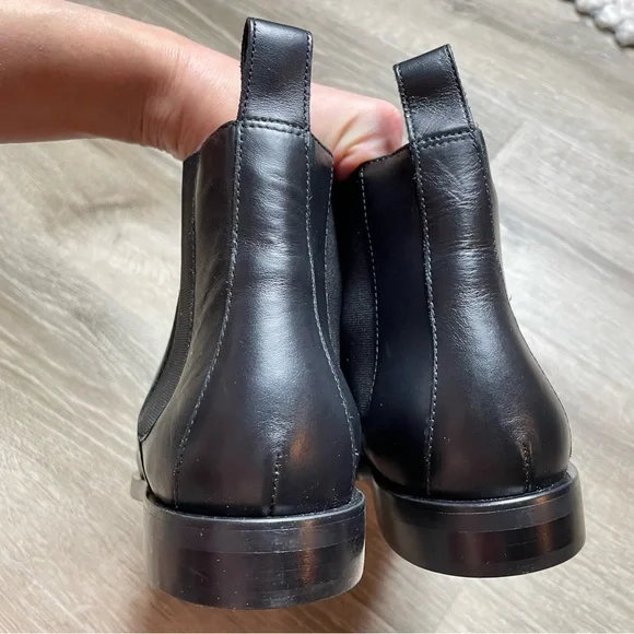 Everlane The New Modern Chelsea Boot Black Leather Pull On Bootie Size 9 - Picture 10 of 15
